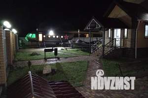 Дом 150м², 2-этажный, посуточно,