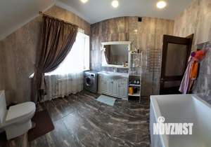 Дом 190м&sup2;, 2-этажный, участок 10 сот.  