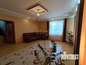 Дом 283м², 2-этажный, участок 9 сот.  