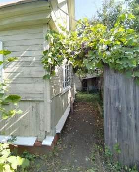 Дом 65м&sup2;, 2-этажный, участок 6 сот.  