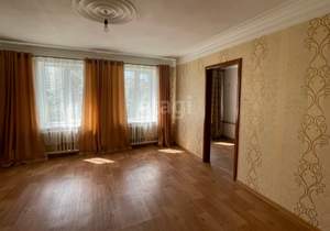 Дом 100м², 2-этажный, участок 6 сот.  