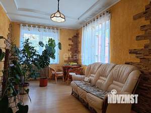Дом 283м², 2-этажный, участок 9 сот.  