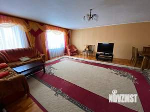 Дом 318м², 2-этажный, участок 14 сот.  