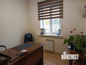 Дом 238м², 3-этажный, участок 10 сот.  