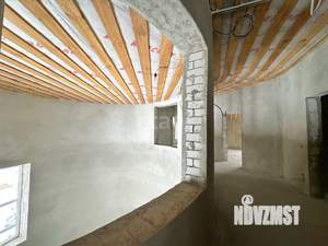 Дом 370м², 2-этажный, участок 10 сот.  