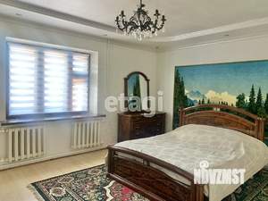 Дом 500м², 3-этажный, участок 7 сот.  