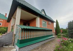 Дом 207м&sup2;, 2-этажный, участок 12 сот.  