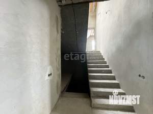 Дом 370м², 2-этажный, участок 10 сот.  