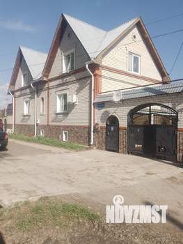 Дом 287м², 3-этажный, участок 8 сот.  