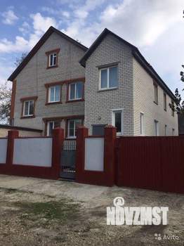 Дом 240м², 3-этажный, участок 5 сот.  