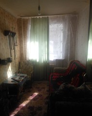 Комната в коммуналке, на длительный срок, 13м2, 1/4 этаж