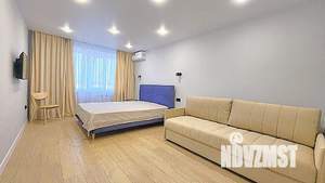 1-к квартира, посуточно, 42м2, 7/10 этаж