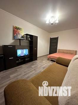 1-к квартира, посуточно, 40м2, 7/11 этаж
