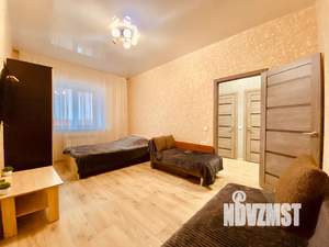 1-к квартира, посуточно, 42м2, 1/10 этаж