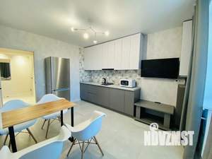 1-к квартира, посуточно, 40м2, 9/10 этаж