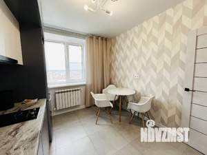 1-к квартира, посуточно, 40м2, 9/9 этаж