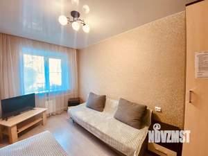 2-к квартира, посуточно, 40м2, 1/1 этаж