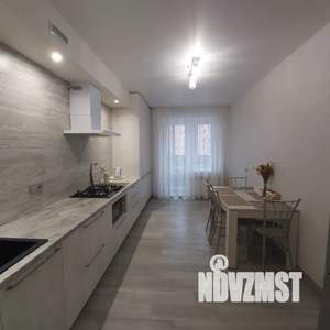 2-к квартира, посуточно, 72м2, 6/9 этаж