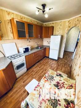 2-к квартира, посуточно, 45м2, 3/5 этаж