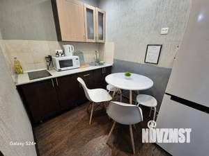 2-к квартира, посуточно, 44м2, 1/5 этаж