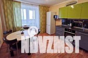 1-к квартира, посуточно, 40м2, 14/14 этаж