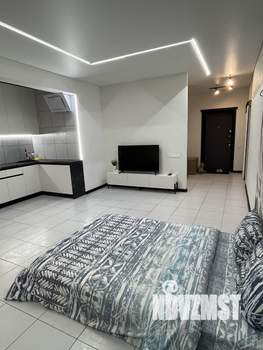 Студия квартира, посуточно, 35м2, 19/19 этаж