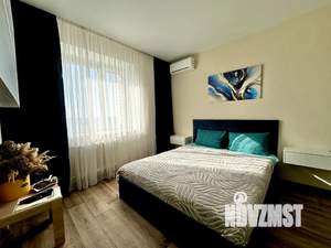 1-к квартира, посуточно, 42м2, 10/16 этаж