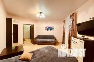 1-к квартира, посуточно, 45м2, 6/9 этаж