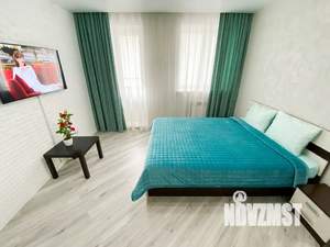 1-к квартира, посуточно, 43м2, 8/9 этаж