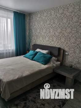 1-к квартира, посуточно, 38м2, 1/9 этаж