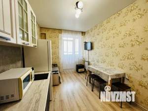 1-к квартира, посуточно, 40м2, 7/14 этаж