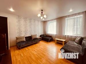 1-к квартира, посуточно, 35м2, 1/2 этаж