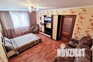 1-к квартира, посуточно, 40м2, 14/14 этаж