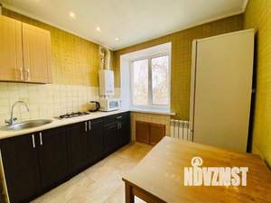 2-к квартира, посуточно, 48м2, 1/1 этаж