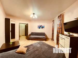 1-к квартира, посуточно, 45м2, 6/9 этаж