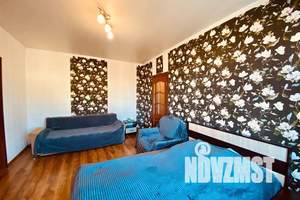 2-к квартира, посуточно, 45м2, 1/2 этаж