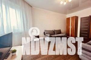 1-к квартира, посуточно, 40м2, 7/9 этаж