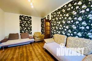 2-к квартира, посуточно, 50м2, 1/2 этаж