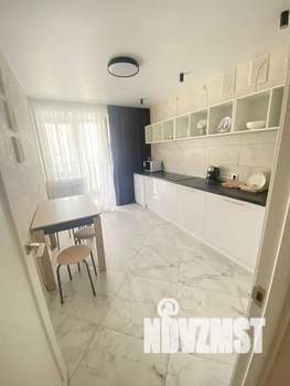 1-к квартира, посуточно, 36м2, 1/10 этаж