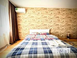 1-к квартира, посуточно, 41м2, 5/10 этаж