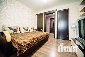 1-к квартира, посуточно, 50м2, 1/1 этаж