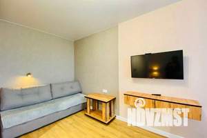 1-к квартира, посуточно, 40м2, 9/10 этаж