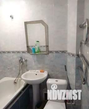 1-к квартира, посуточно, 32м2, 3/5 этаж