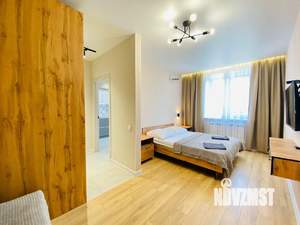 1-к квартира, посуточно, 40м2, 1/1 этаж