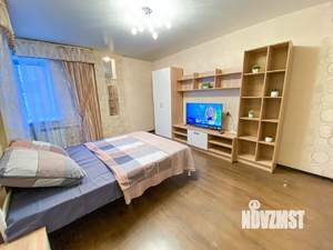 1-к квартира, посуточно, 40м2, 9/10 этаж