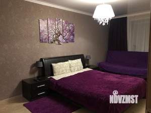 1-к квартира, посуточно, 47м2, 1/1 этаж