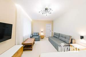 1-к квартира, посуточно, 40м2, 9/9 этаж