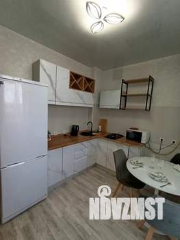 1-к квартира, посуточно, 32м2, 4/7 этаж