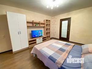 1-к квартира, посуточно, 40м2, 9/10 этаж