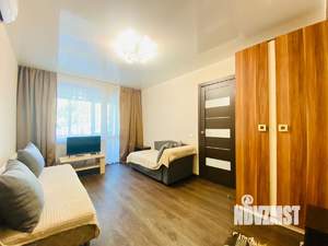 3-к квартира, посуточно, 50м2, 1/5 этаж